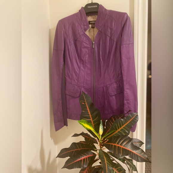 Danier Leather Purple Jacket💜 - Picture 5 of 7